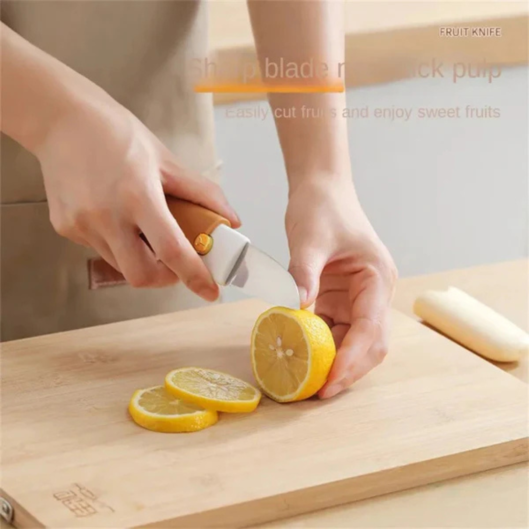 2-in-1 Peeler & Knife